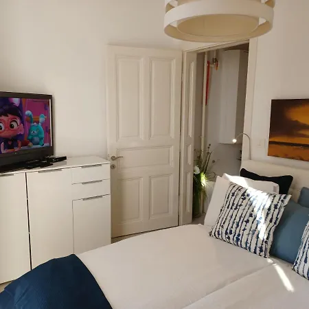 Antiope Apartment